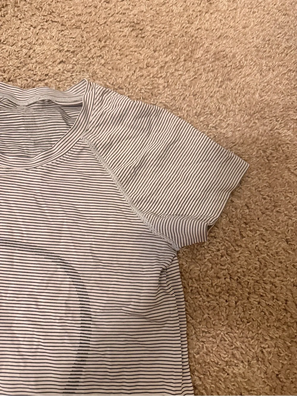 lululemon athletica Striped Swiftly Tech in Black and White